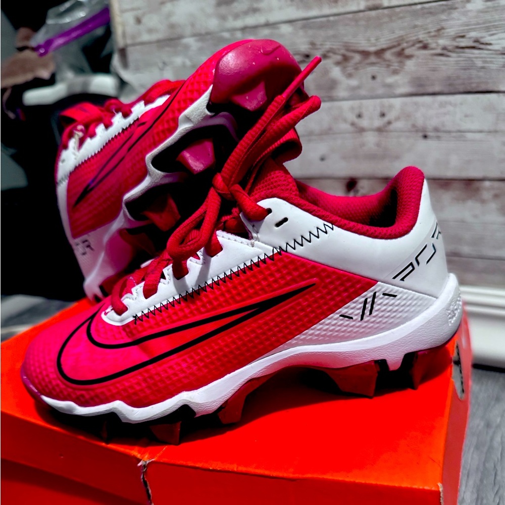 Nike Vapor Edge Shark 2 BG Red and Black